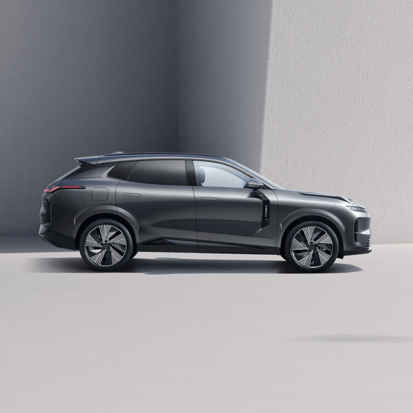 LYNK & CO 08 Pre-Order Deposit
